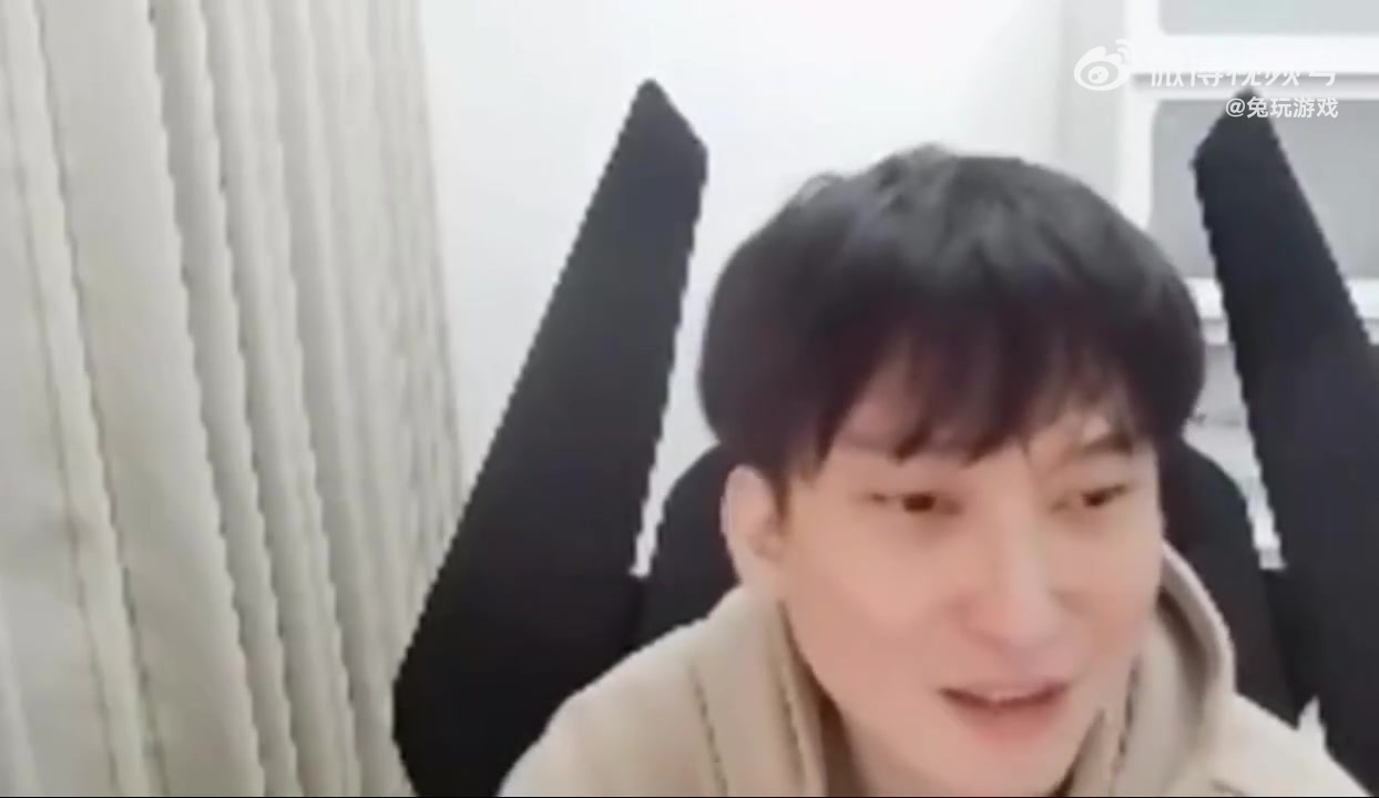 心系愛(ài)徒！BSYY：369在LPL還是排得上號(hào)的，世界賽我沒(méi)在不能幫他分擔(dān)輿論壓力