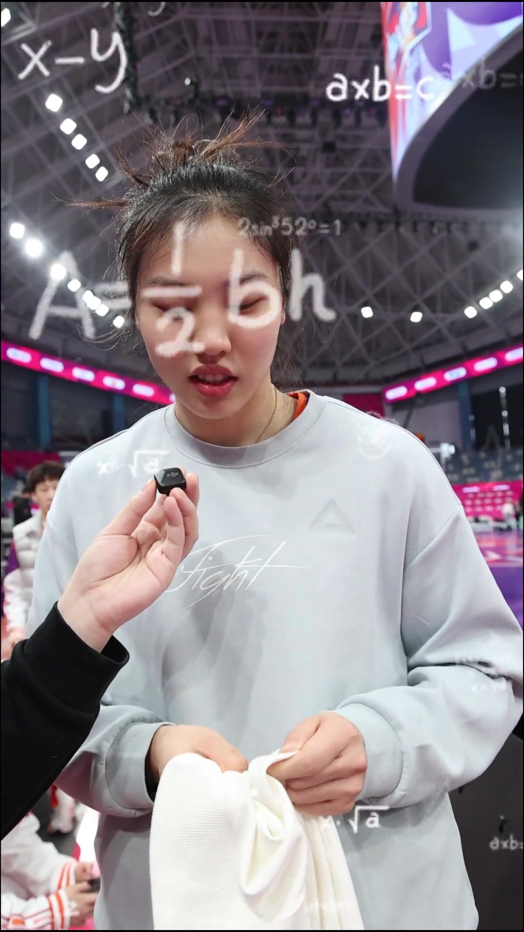 在球場上最想擁有什么技能？張茹：庫里的投籃 詹姆斯的爆發(fā)力
